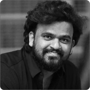 director-img